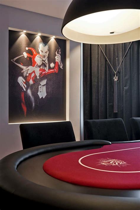 A Sua Propria Sala De Poker