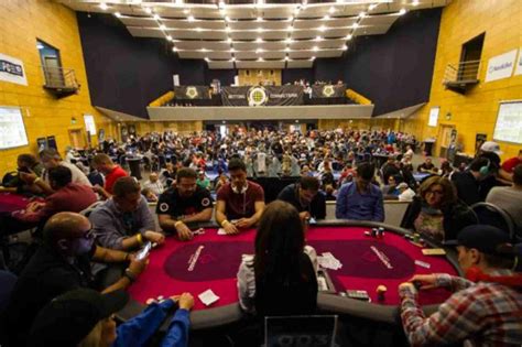 Aria Diario Resultados Em Torneios De Poker