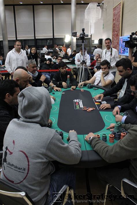 As Pessoas S Poker Tour Campione Ditalia