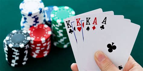 Biquini De Poker De Casino