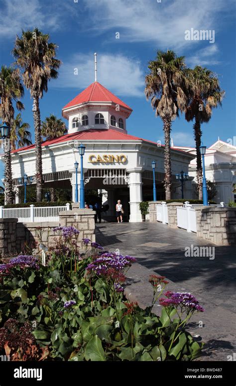 Calcadao De Casino Em Port Elizabeth Roubo