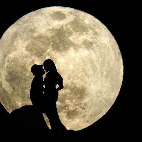 Full Moon Romance Brabet