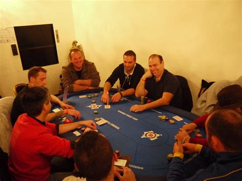 Mistral Poker Avignon