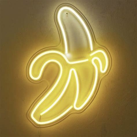 Neon Bananas Novibet
