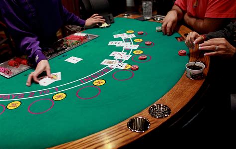 Play Poker Bet Blackjack Slot