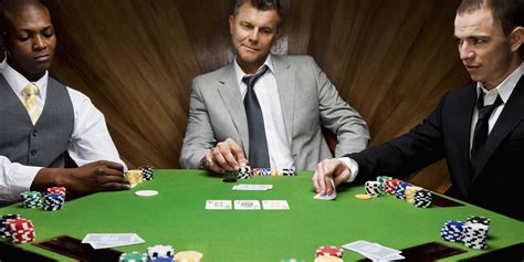Poker Solta Estrategia De Mesa