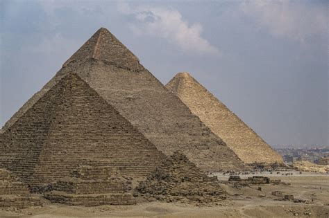 Pyramids Brabet