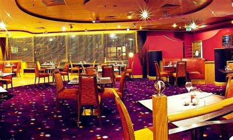 Restaurantes Perto De Gala Casino Bristol