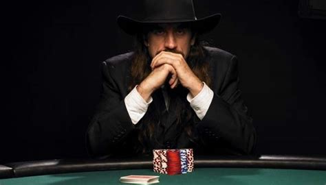 Ta Pokerowa Twarz Tekst