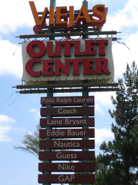 Viejas Casino Outlet Mall
